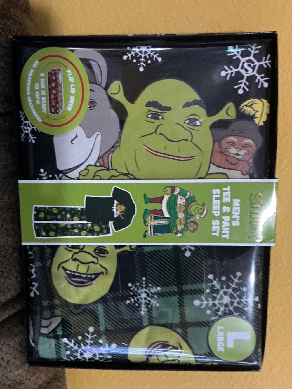 Shrek pajama Set Green Character Sleepwear men’s large nwb pants shirt holiday